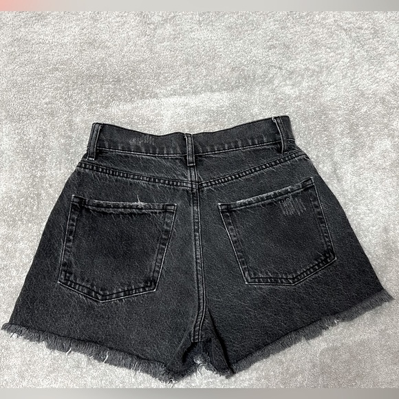 Pacsun Black Denim 11" High Rise Button Fly Factory Distress Shortie Shorts 24W - Picture 4 of 11